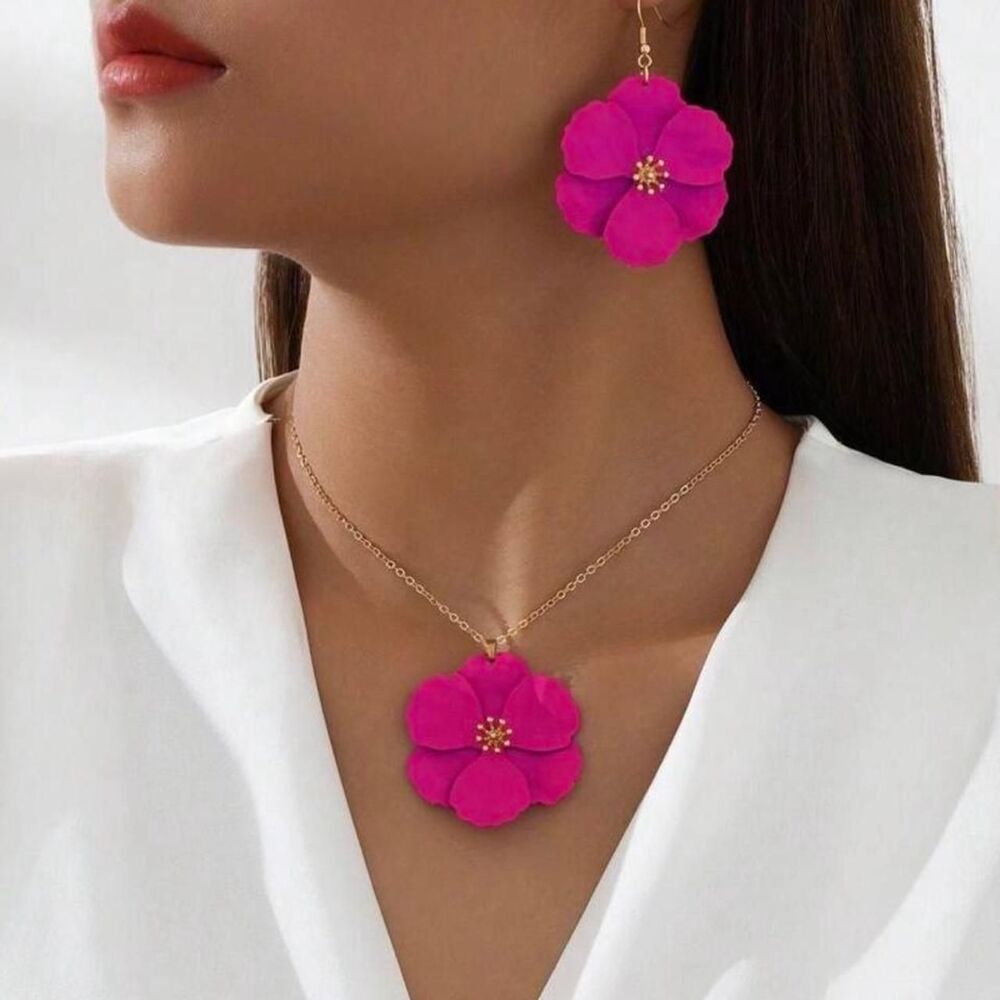 Unbranded Women's Pink and White Jewellery